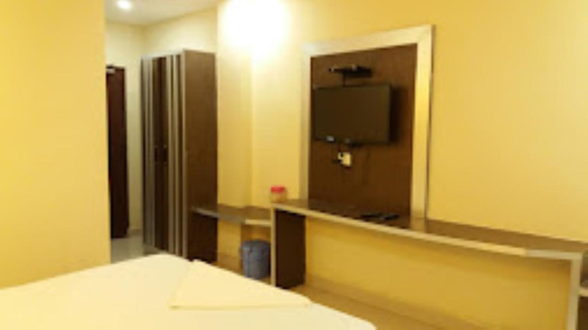 Gadadhar Resort Пури Екстериор снимка